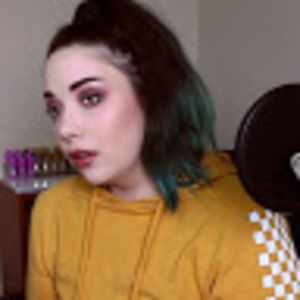 Meet your Posher, Emily ann